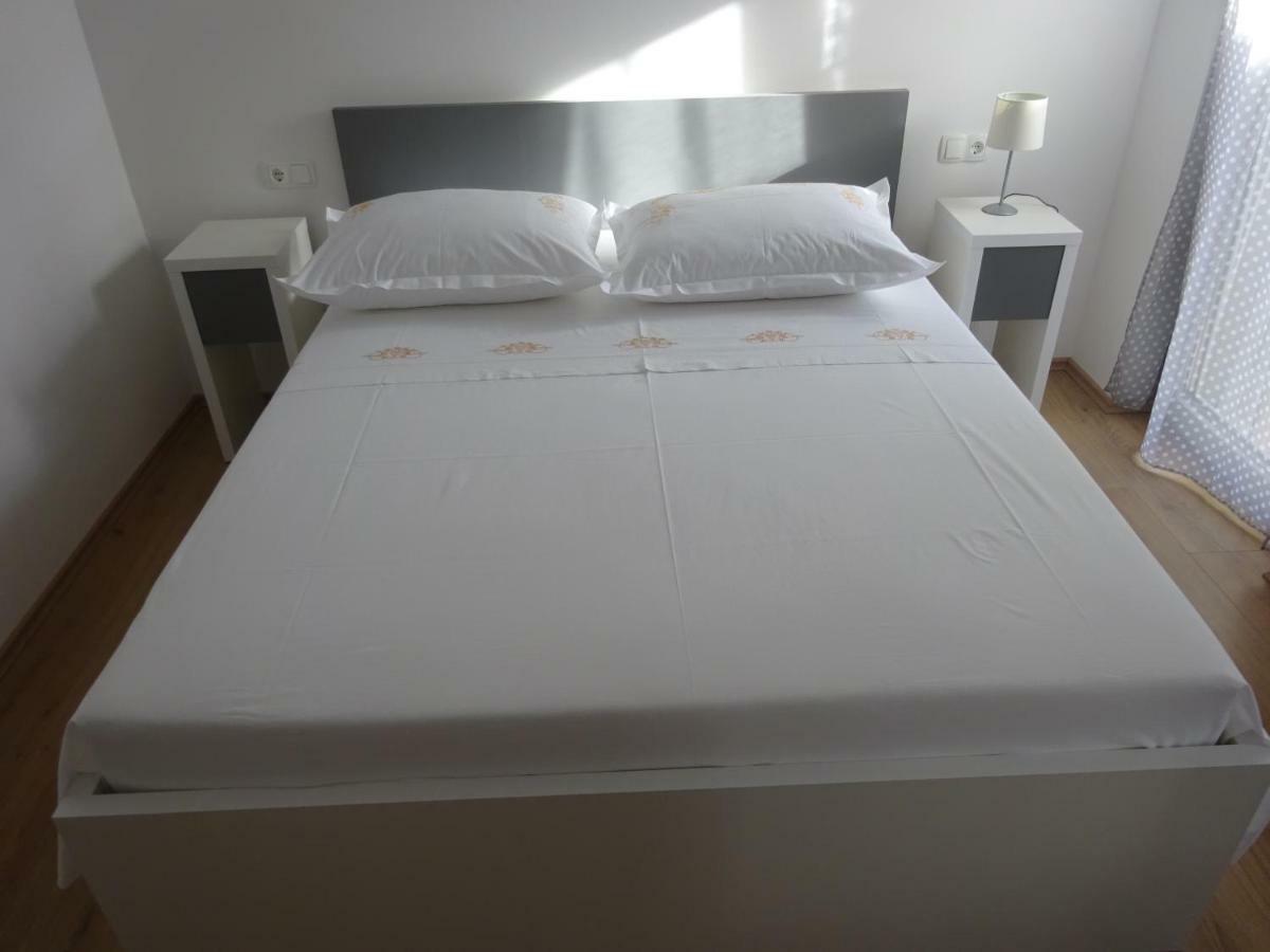Apartment Duce Omiš Εξωτερικό φωτογραφία