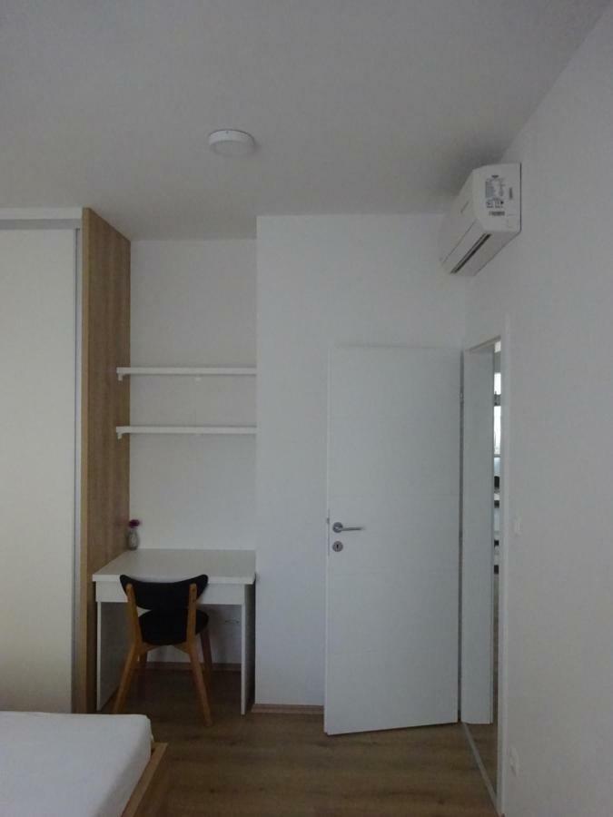 Apartment Duce Omiš Εξωτερικό φωτογραφία