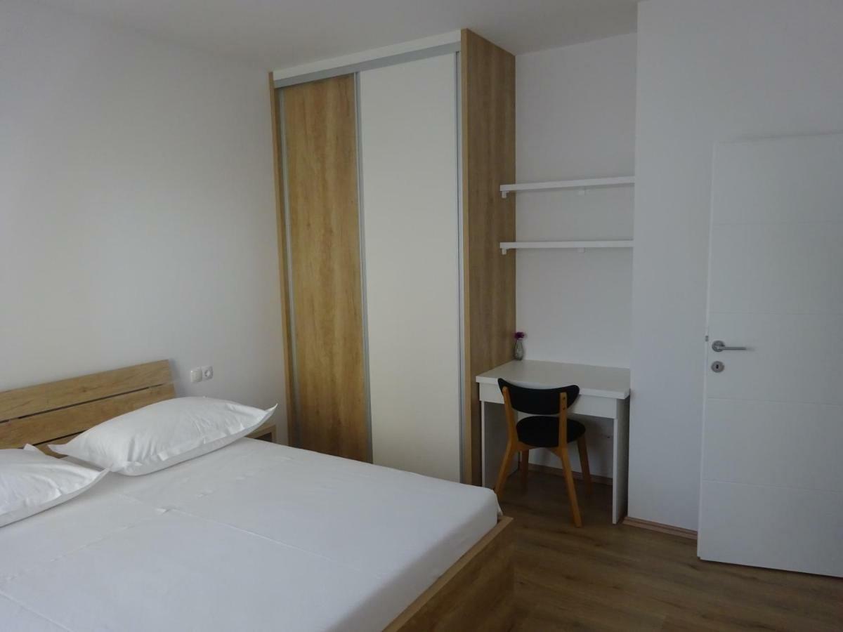 Apartment Duce Omiš Εξωτερικό φωτογραφία